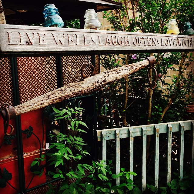 Live well. Laugh often. Love much. #quote #wordstoliveby