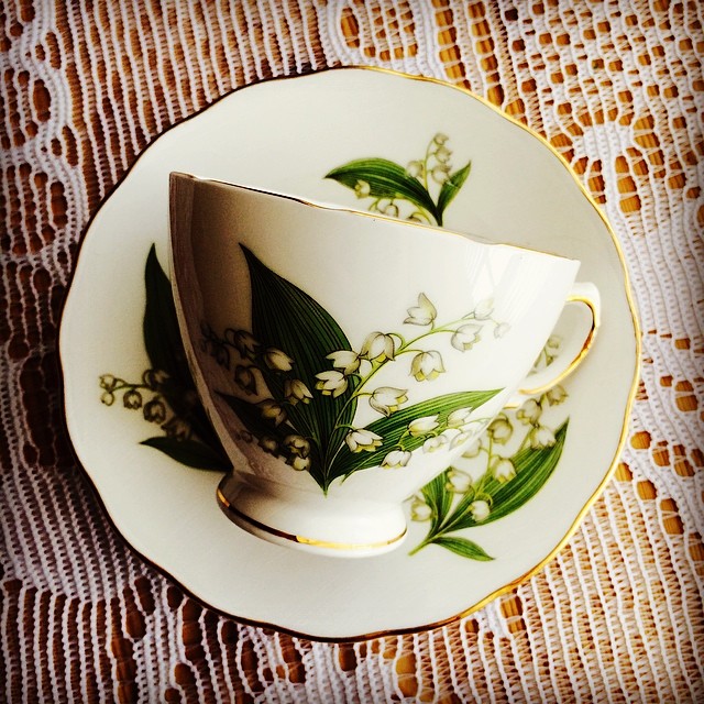 Due to overwhelming interest, I bring you... Lily of the valley $18 USD. DM me if interested. More at: teacup-treasure.com/catalogue #royalvale #teacup #lilyofthevalley